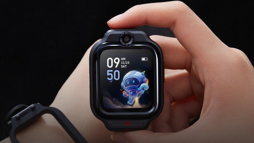 儿童电话手表“塌房”，智能问答等于胡说八道?