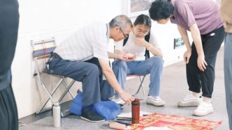 本届年轻人，清醒地“算命”