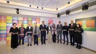 林子筠：超扁平作品展