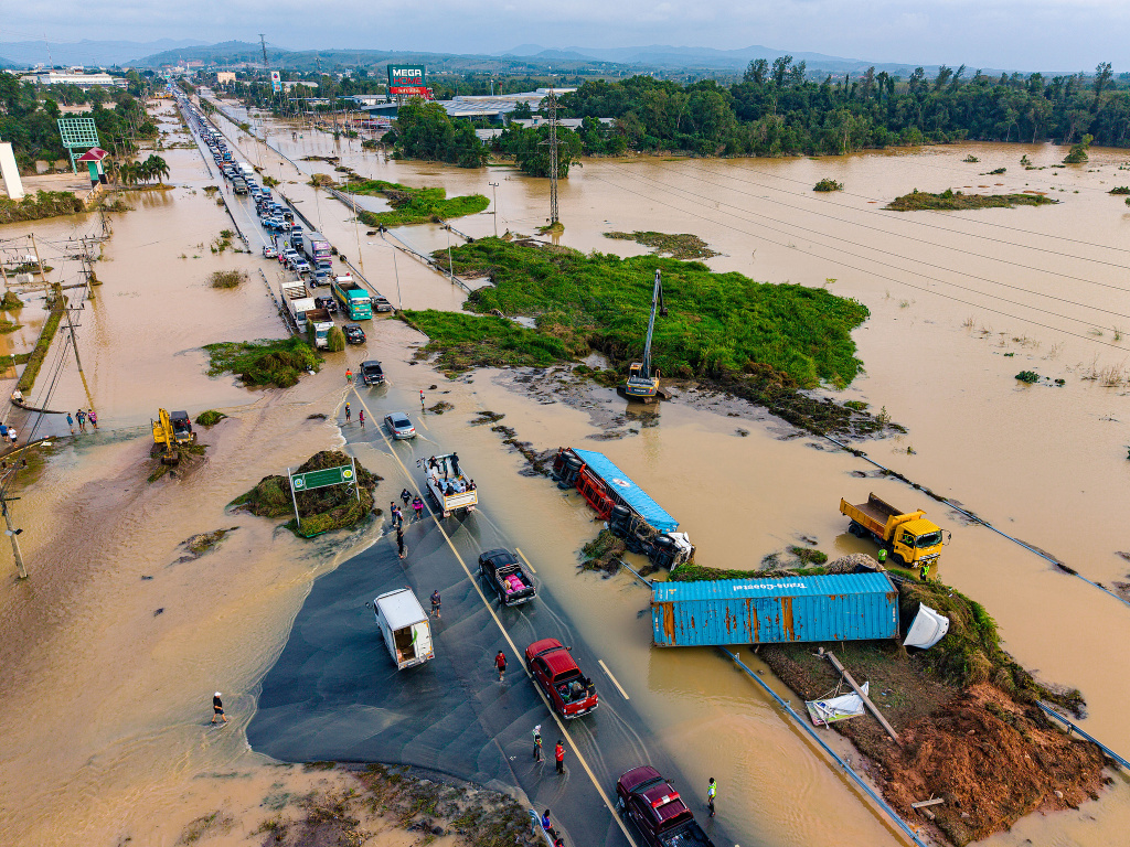 以色列命令军方在约旦河西岸长期驻扎部署坦克https://www.zaobao.com.sg/realtime/world/story20250223-5919980  以色列国防部长卡茨星期天（2月23日）表示，军方已接到命令，为在约旦河西岸部分地区的“长期驻扎”做好准备，，以加大对巴勒斯坦武装组织的打击力度。  路透社 ..., image size:1024x768